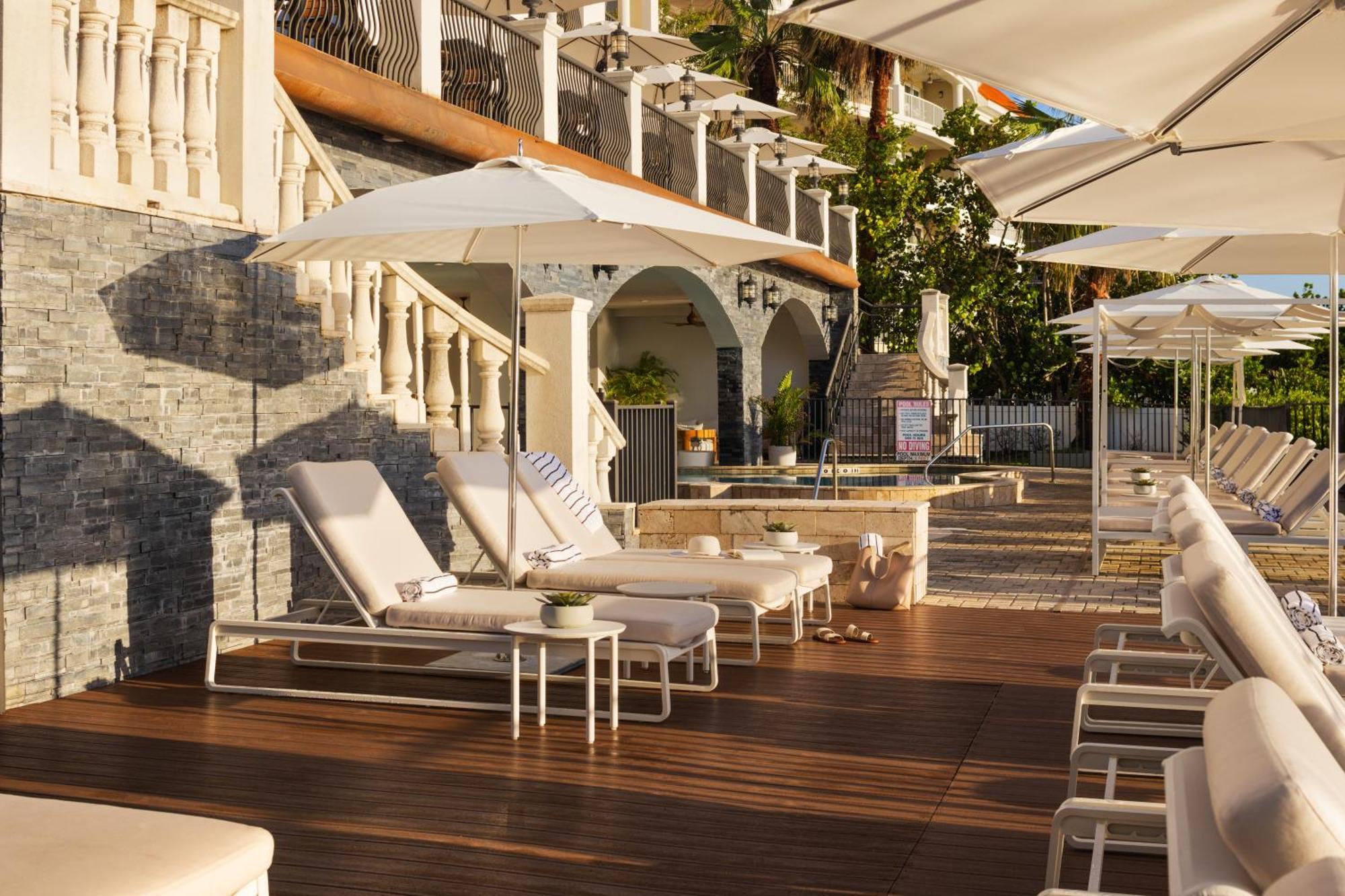 The Hotel Zamora St. Pete Beach Exterior foto