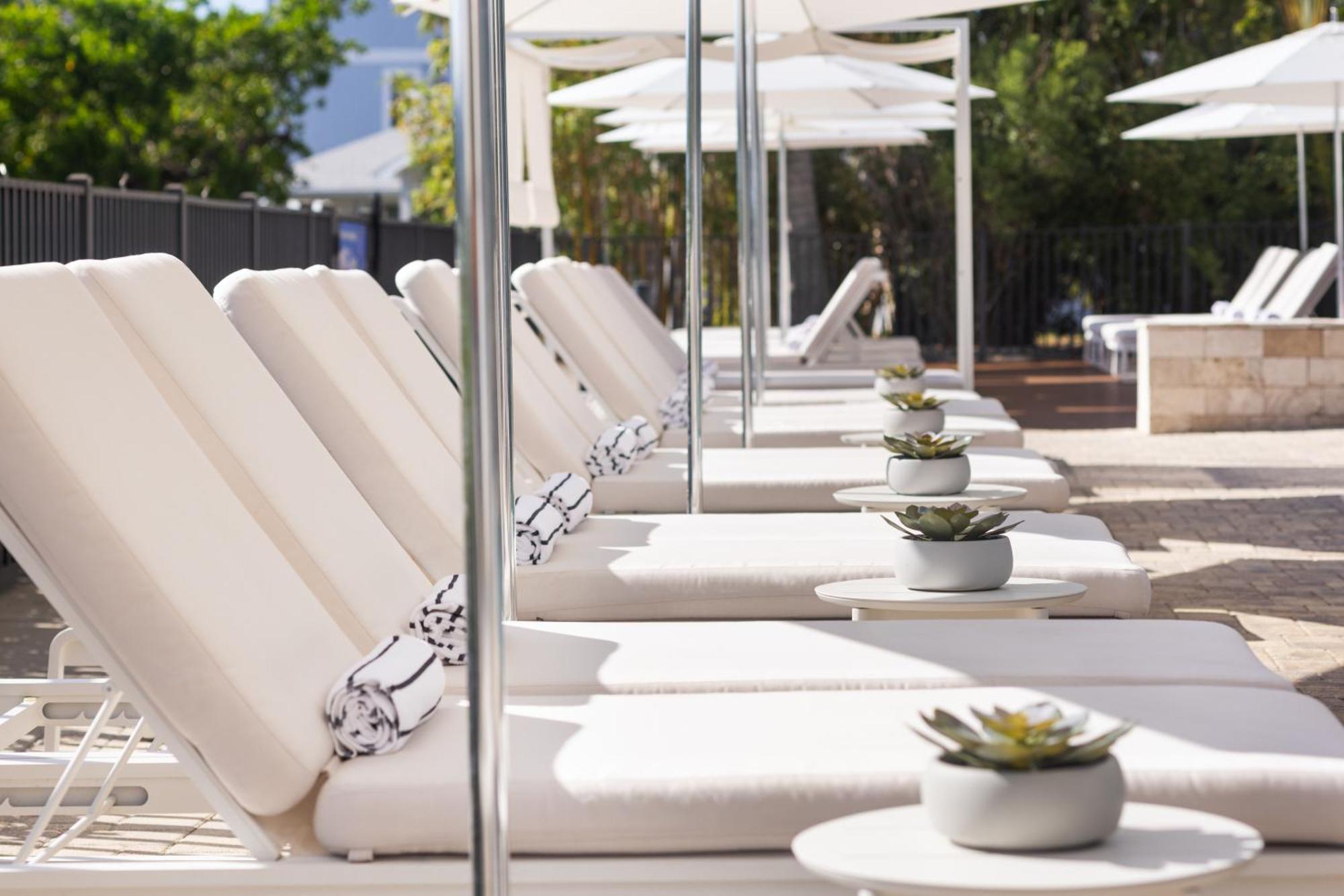 The Hotel Zamora St. Pete Beach Exterior foto